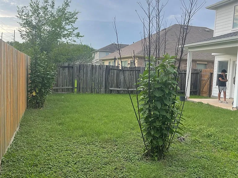 16939 Watering Oaks Ln — Photo 7