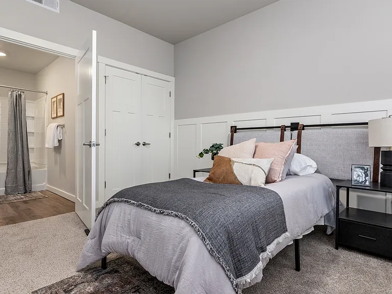 1135 Latitude Cir — Photo 8