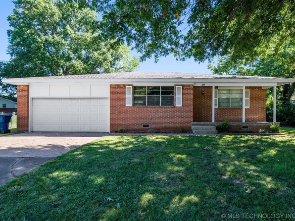 534 N Adair St, Vinita, OK 74301