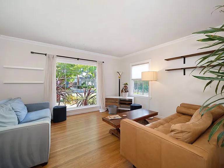 1250 Perkins Way — Photo 10
