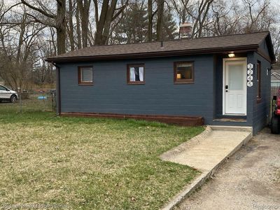 3245 Greenlawn Ave, Commerce Township, MI, 48382