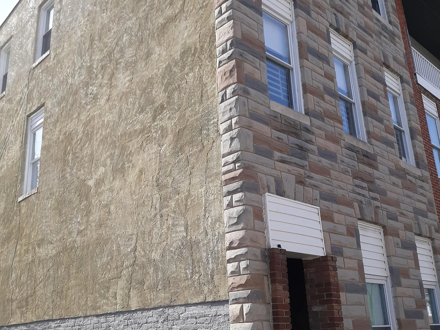 1303 Harlem Ave — Photo 1