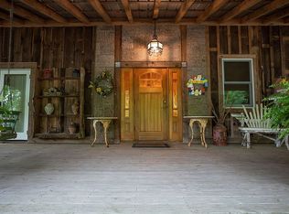 414 Eastside Duck Mountain Rd, Scaly Mountain, NC 28775
