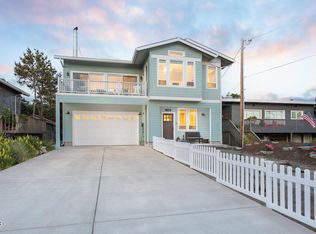 33365 Shore Dr, Pacific City, OR
