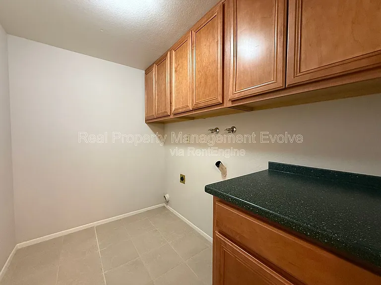 4849 E Lake Point Cir — Photo 22