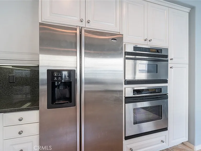 6267 Pacific Pointe Dr — Photo 12