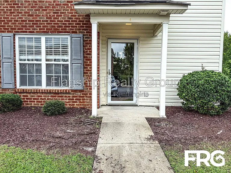 4243 Dudleys Grant Dr — Photo 3