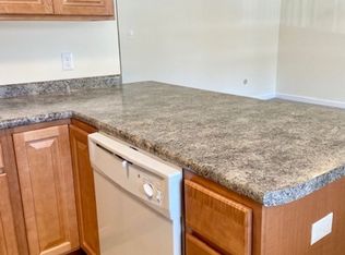 10 Maple St #117, Newmarket, NH 03857
