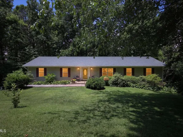 312 Mockingbird Rd, Bristol, TN 37620