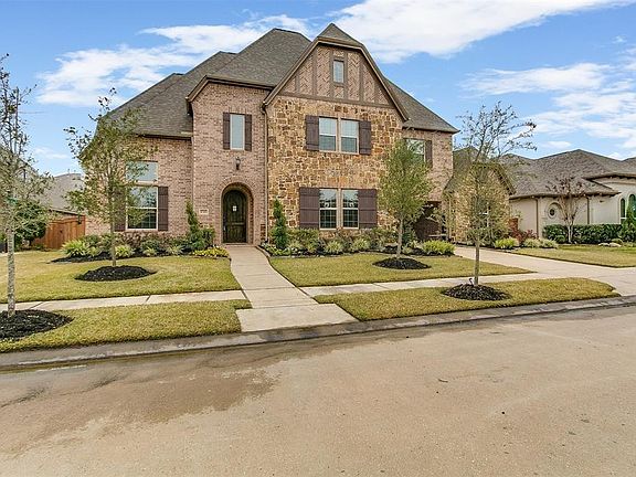 3rd image of 17510 Hanoverian Dr
