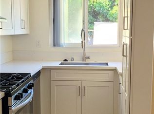 518 E Valencia Ave #F, Burbank, CA 91501