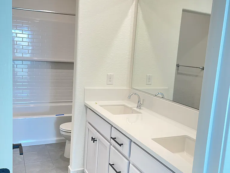 4743 Tilly Dr — Photo 8