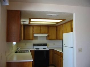 1863 Medart Ln, Grants Pass, OR 97527