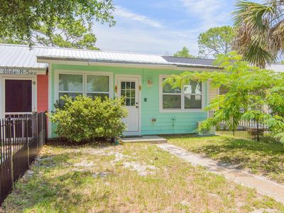 50-3 E Pine Ave, Lanark Village, FL, 32323