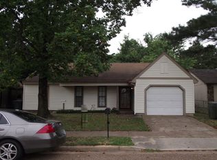 5746 Winter Tree Dr, Memphis, TN 38115