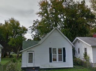1415 E Leafland Ave, Decatur, IL 62521