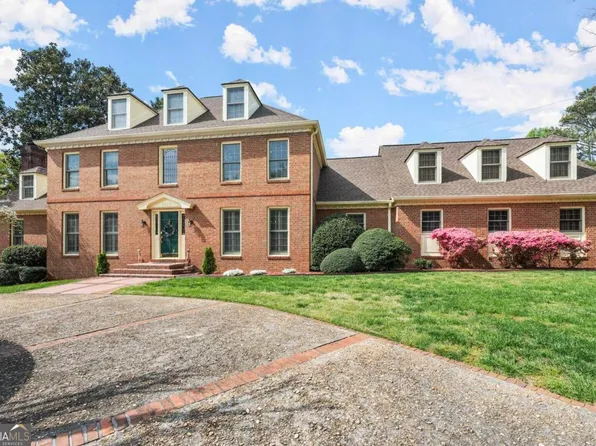 3122 Marthasville Ct, Gainesville, GA 30506