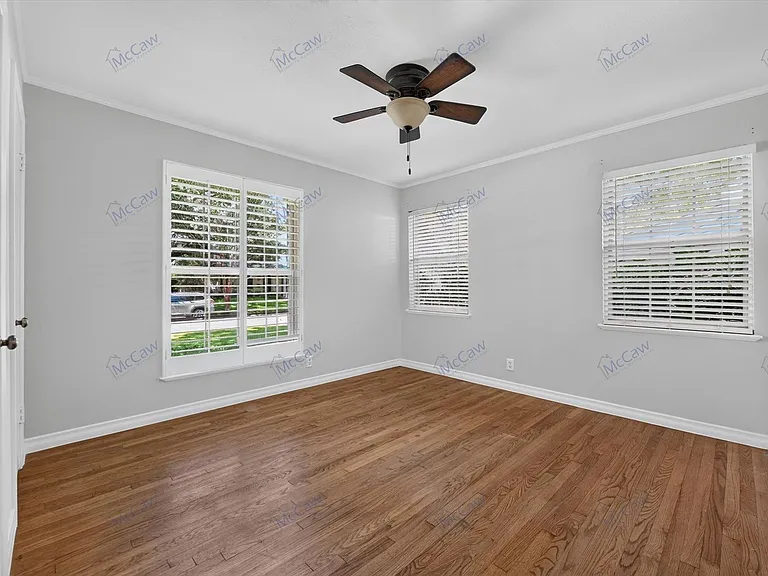 3550 Ainsworth Dr — Photo 11