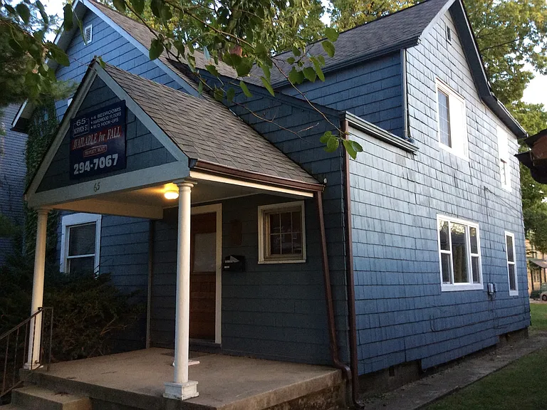 65 E Norwich Ave — Photo 2
