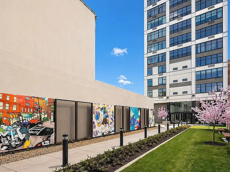 424 Bedford Ave #16C — Photo 9