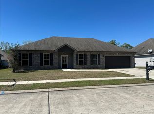 80 Boutte Estates Dr, Boutte, LA 70039