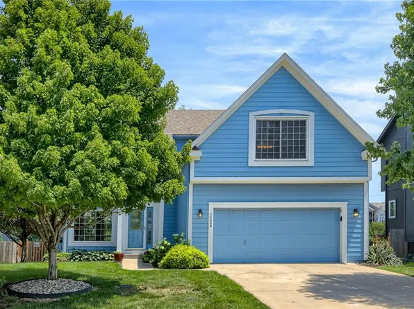 14859 S Summit St, Olathe, KS 66062