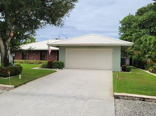 281 NW 10th St, Boca Raton, FL 33432