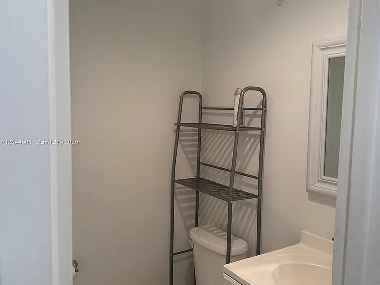 210 172nd St #429 — Photo 6