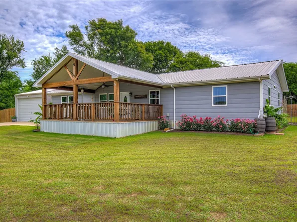 185 Seminole Trl, East Tawakoni, TX 75472
