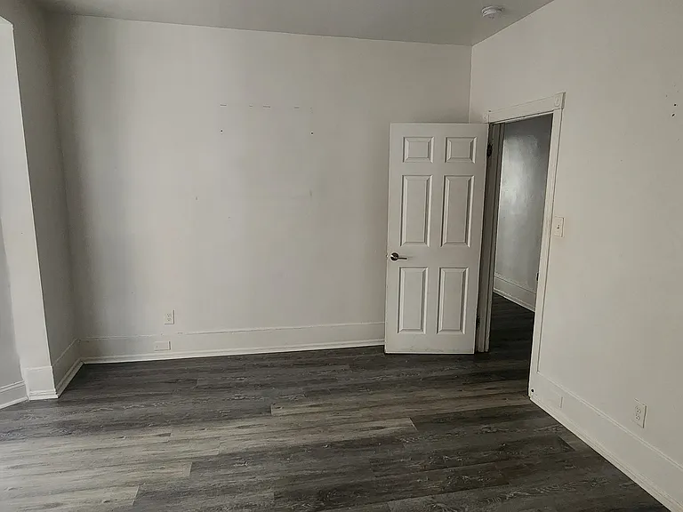 445 Hansberry St #2 — Photo 14