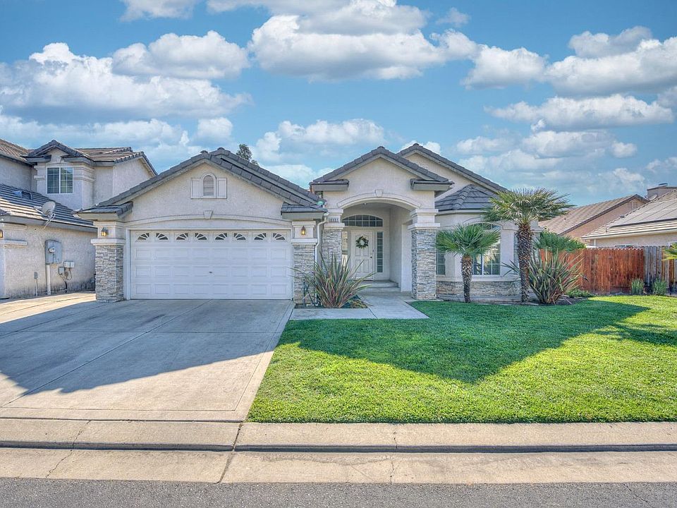 1st image of 8551 N Heartland Way