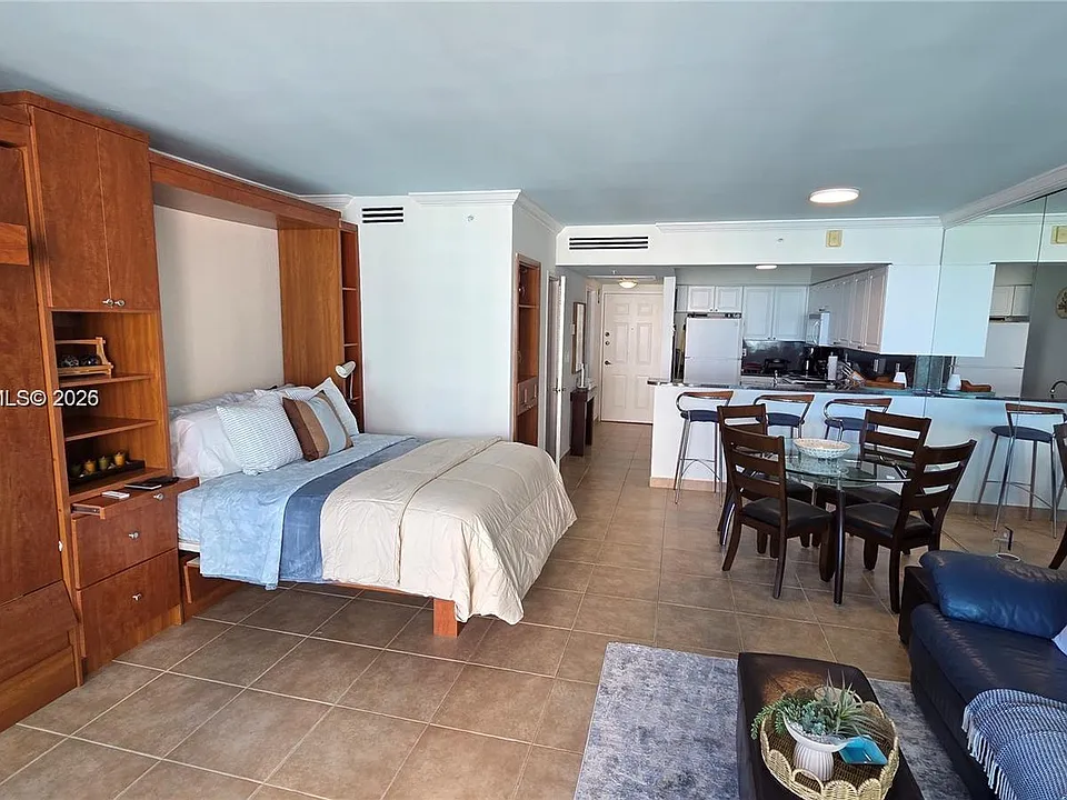 2501 S Ocean Dr #809