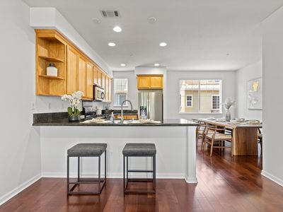 2008 Almaden Rd, San Jose, CA, 95125