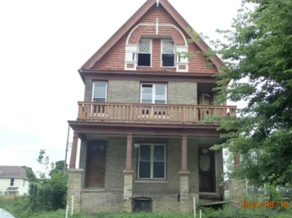 2732 N 18th STREET #2734, Milwaukee, WI 53206