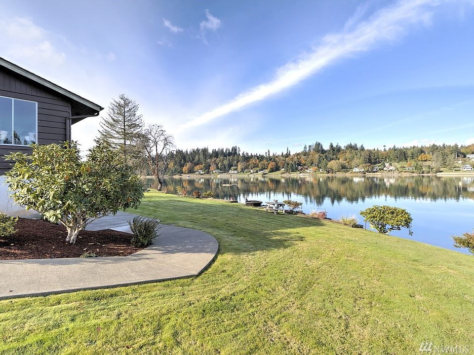 Such beautiful waterfront!