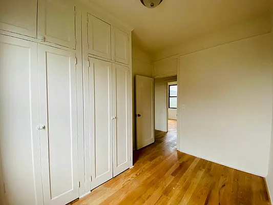 Rented by MySpaceNYC | media 12