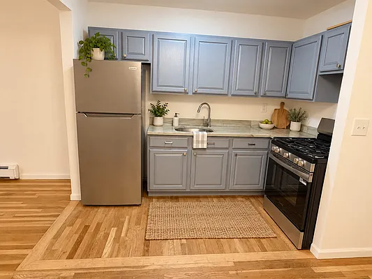 Kitchen, photo 1
