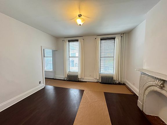 4th image of 16 E 125th St #4