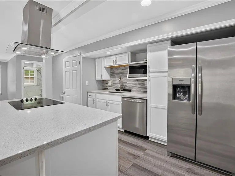 2982 Northbrook Dr — Photo 29
