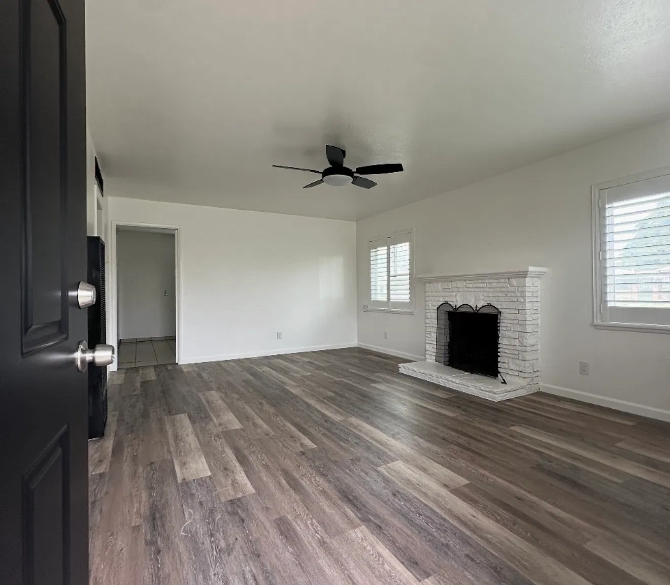 2 bed, 1000 sqft, $1,650 — Photo 2