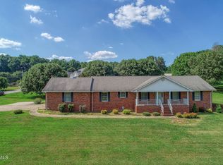 401 Remington Ct, Church Hill, TN 37642