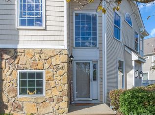 26 S Shore Dr, South Amboy, NJ 08879
