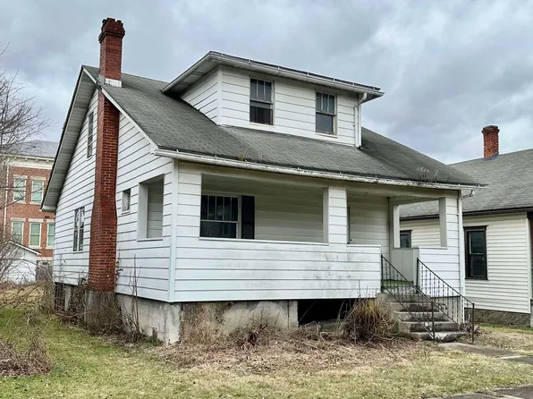 1314 S Kerens Ave, Elkins, WV 26241