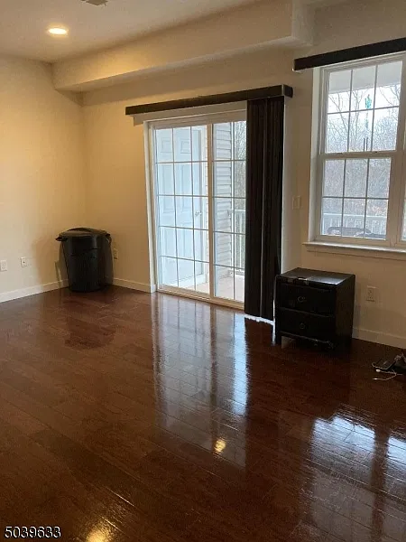 2 bed, 2.0 bath, 1308 sqft, $2,600 — Photo 3
