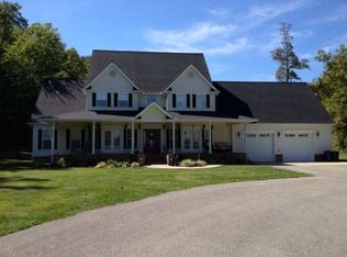 117 N Anglin Br, Grayson, KY 41143