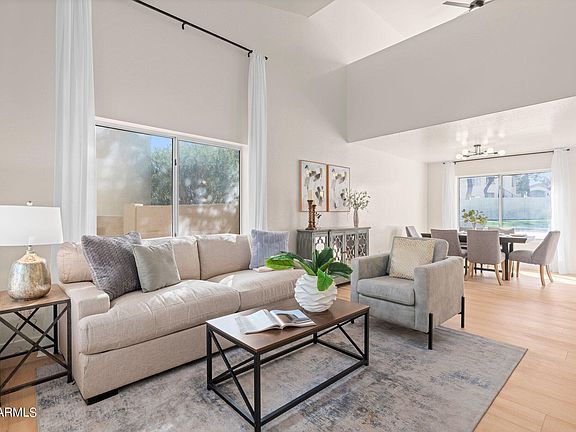 3rd image of 5019 E VAUGHN Drive