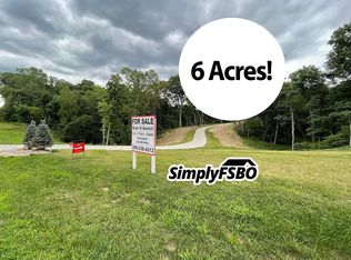 636 W 7th Ave, Coal Valley, IL 61240