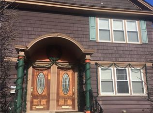 136 Lancaster St #B, Providence, RI 02906