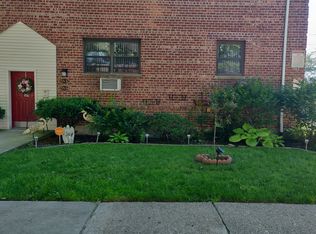 15532 81st St, Howard Beach, NY 11414