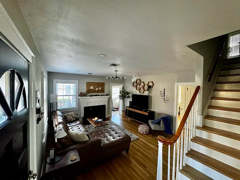 1133 Rockbridge Ave — Photo 9